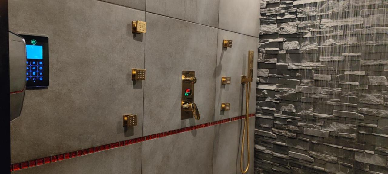 Loft Romantique Hammam Spa Privatif Playroom Grenoble Eksteriør billede